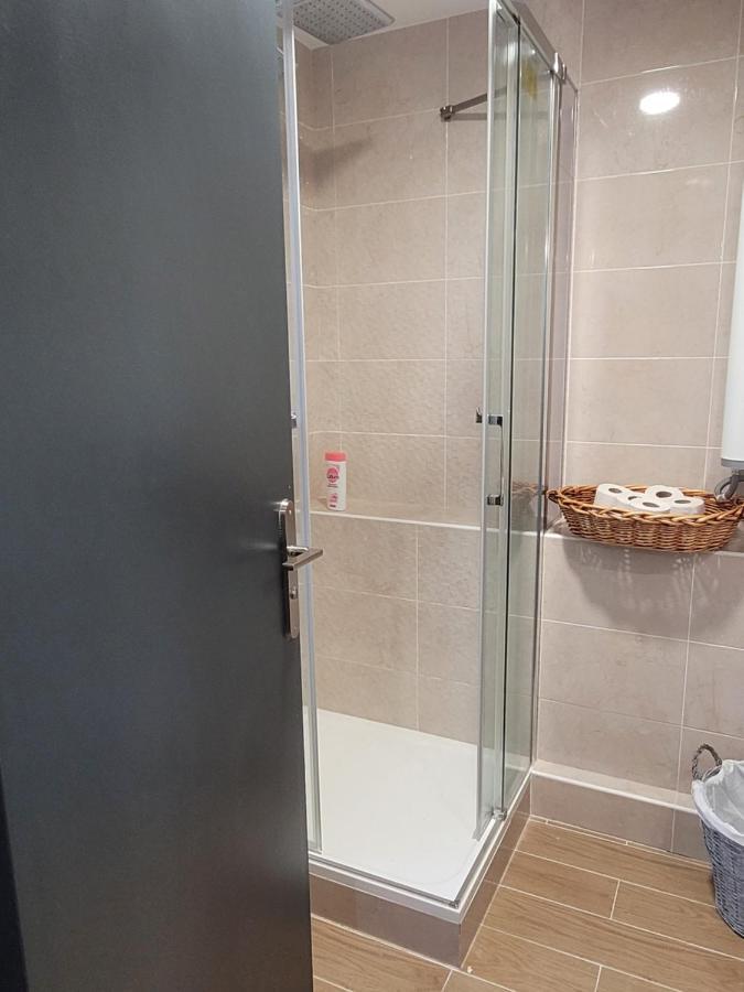 Appartement Prive A 15Mn De Paris Et Proche Enghien Les Bains Groslay Exteriör bild