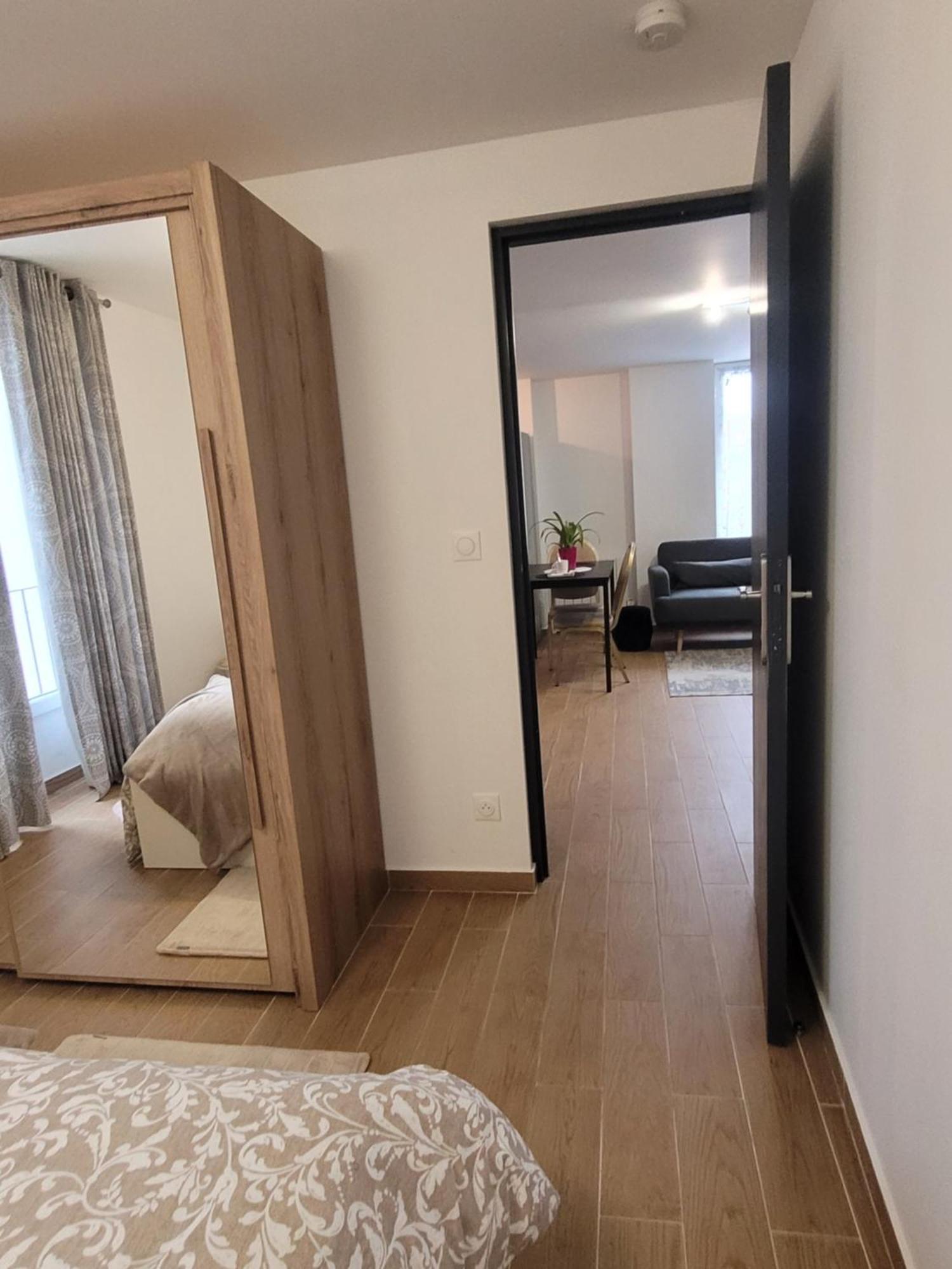 Appartement Prive A 15Mn De Paris Et Proche Enghien Les Bains Groslay Exteriör bild